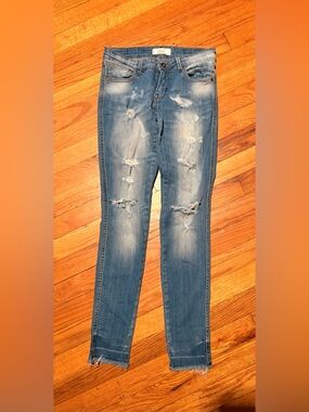 Light Blue Distressed Skinny Jeans - Classic Slim Fit -Size 2